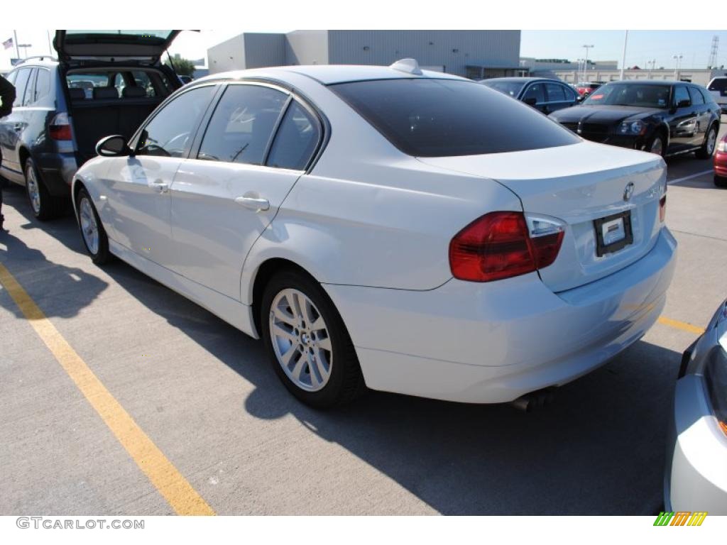 2007 3 Series 328i Sedan - Alpine White / Saddle Brown/Black photo #3