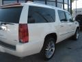 White Diamond - Escalade ESV AWD Photo No. 60