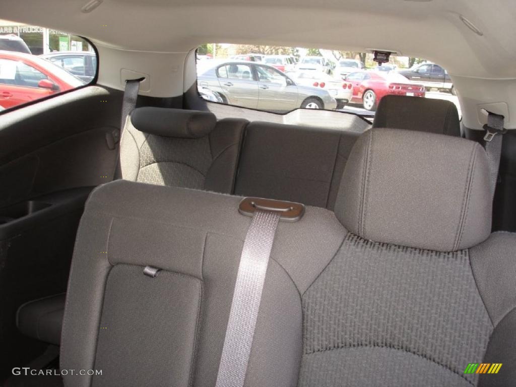 2010 Traverse LT AWD - Summit White / Ebony photo #12