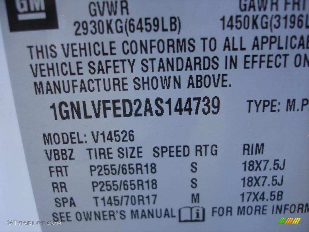 2010 Traverse LT AWD - Summit White / Ebony photo #15