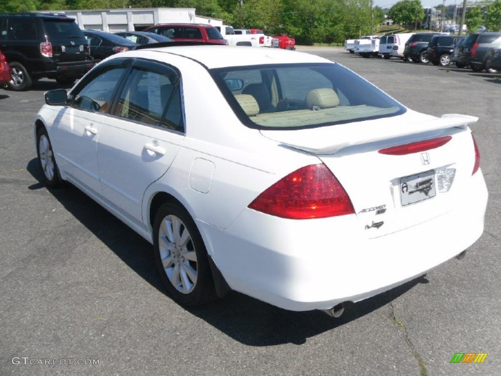 2007 Accord EX-L V6 Sedan - Taffeta White / Ivory photo #2