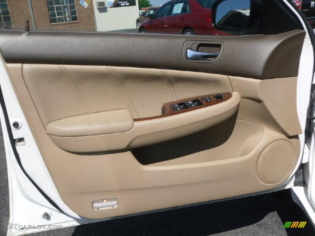 2007 Accord EX-L V6 Sedan - Taffeta White / Ivory photo #7