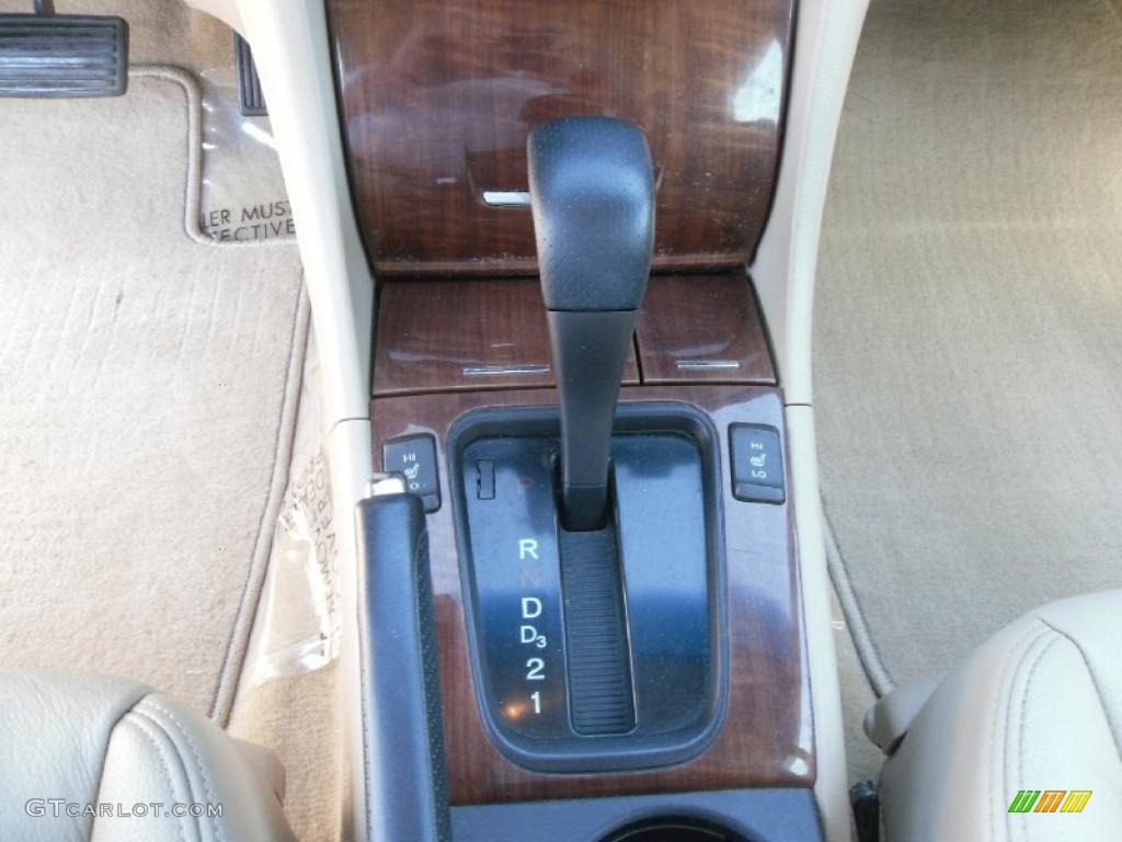 2007 Accord EX-L V6 Sedan - Taffeta White / Ivory photo #11