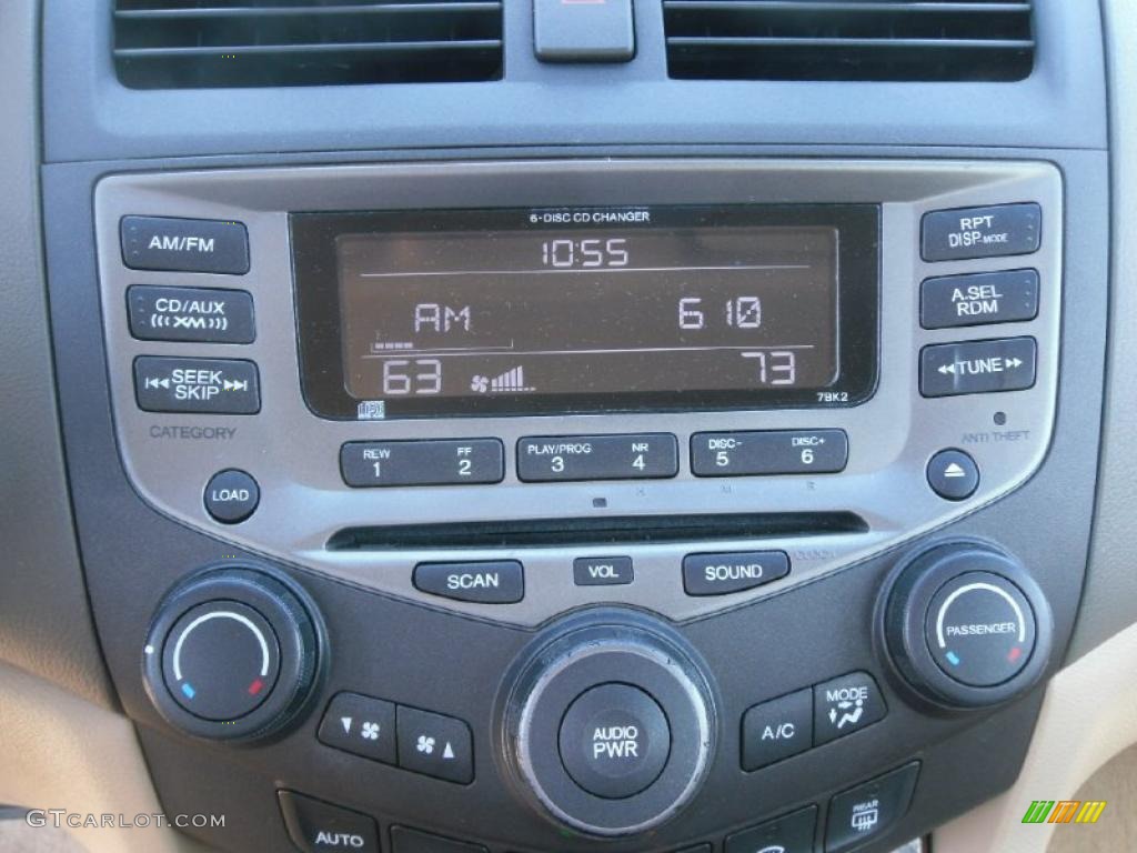 2007 Accord EX-L V6 Sedan - Taffeta White / Ivory photo #12