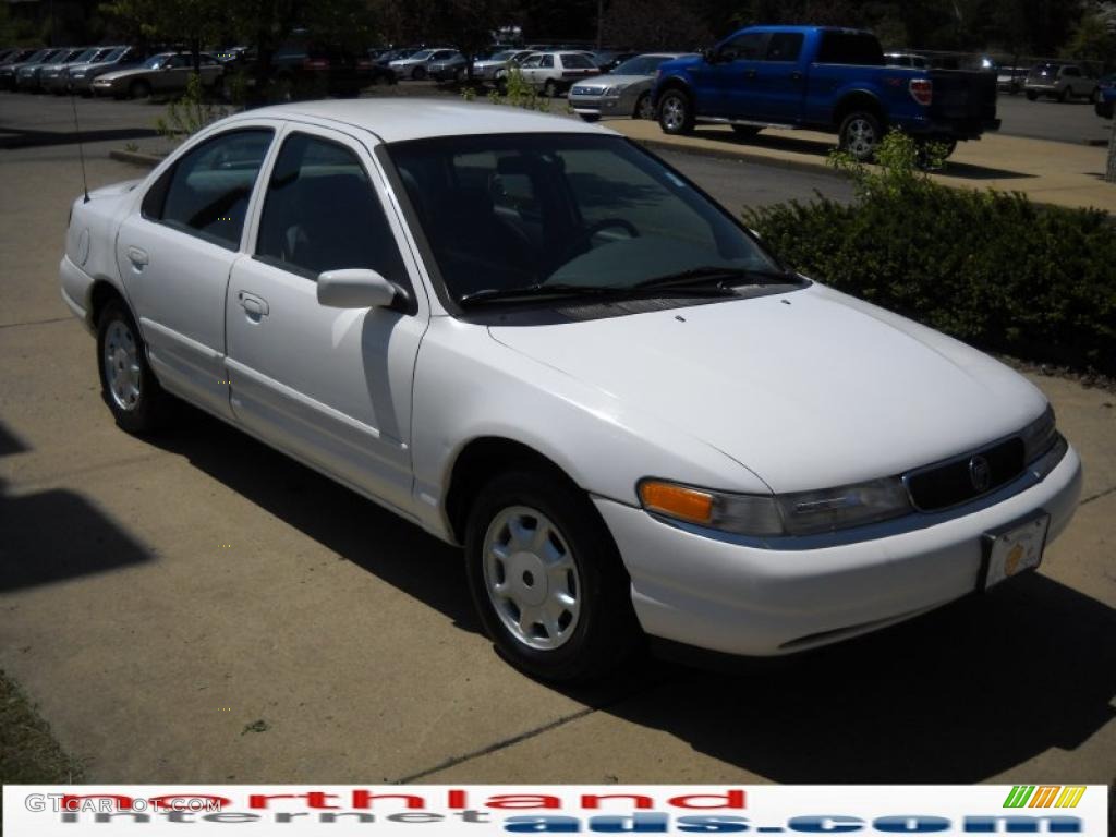 1996 Mystique GS - Vibrant White / Gray photo #15