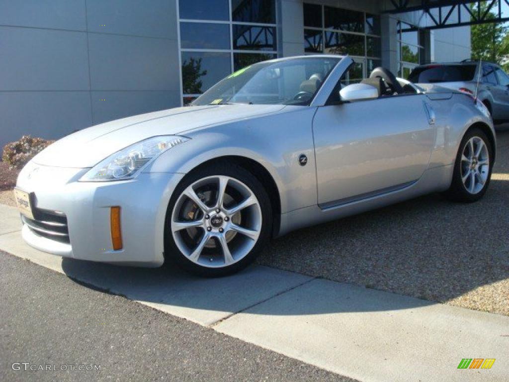 2006 350Z Enthusiast Roadster - Silver Alloy Metallic / Carbon Black photo #2