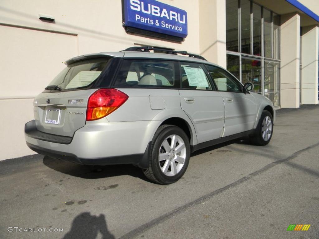 2006 Outback 2.5i Limited Wagon - Champagne Gold Opalescent / Taupe photo #3