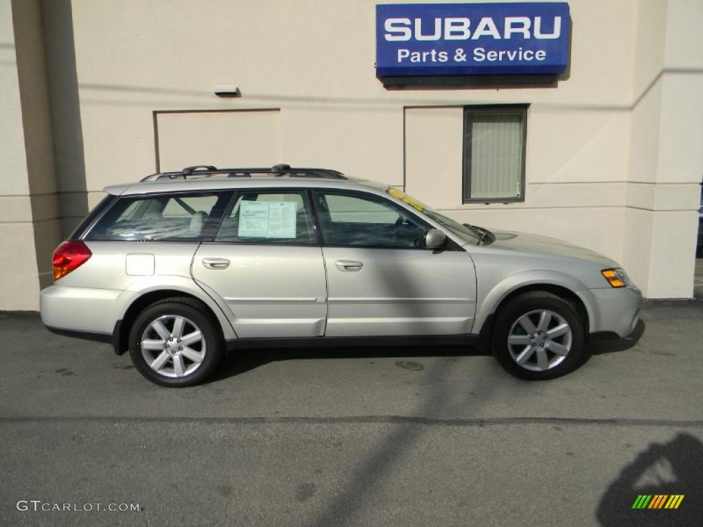 2006 Outback 2.5i Limited Wagon - Champagne Gold Opalescent / Taupe photo #5