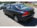 Black - S60 2.5T Photo No. 7