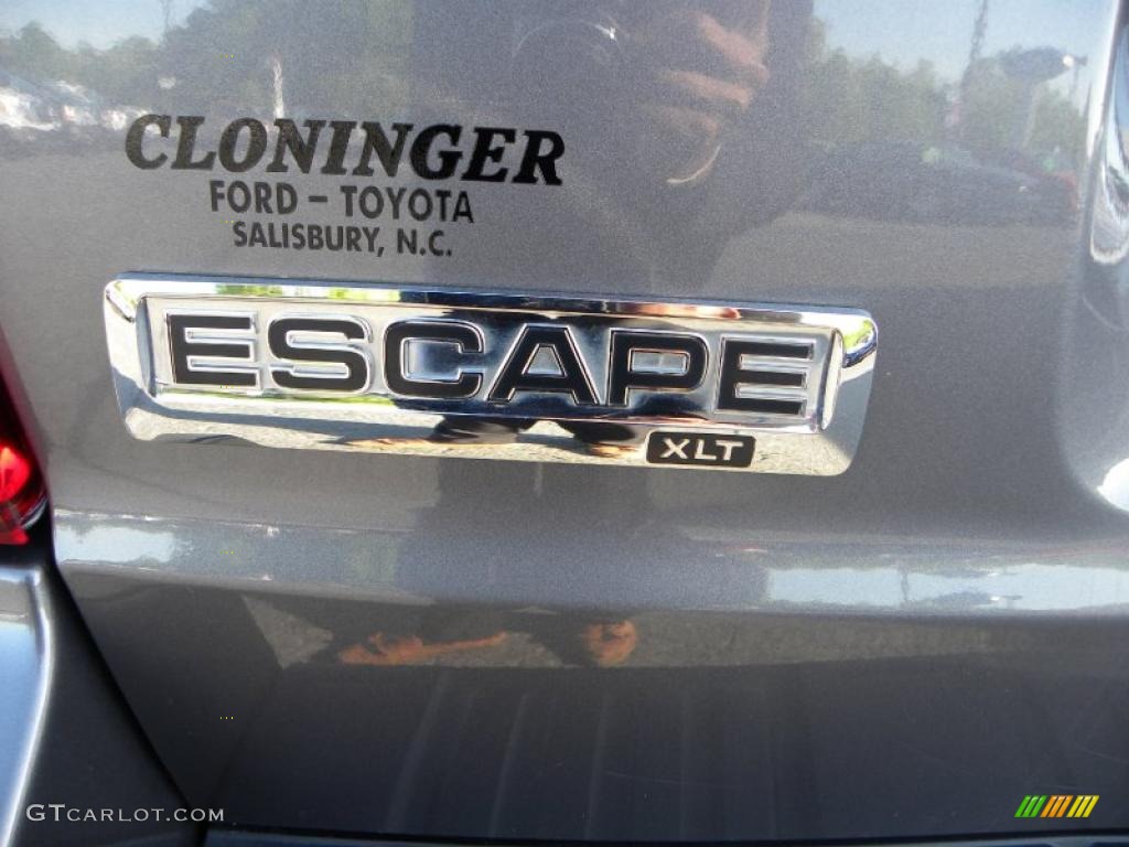 2009 Escape XLT V6 - Sterling Grey Metallic / Charcoal photo #14