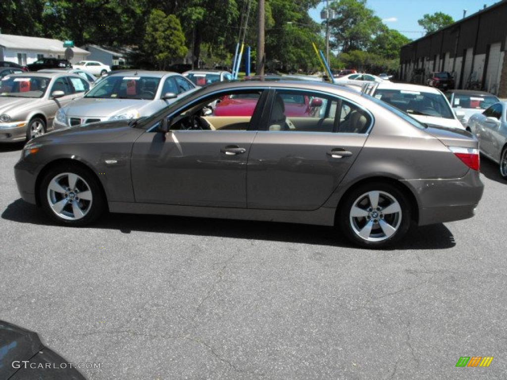 2007 5 Series 525i Sedan - Olivin Green Metallic / Beige photo #10