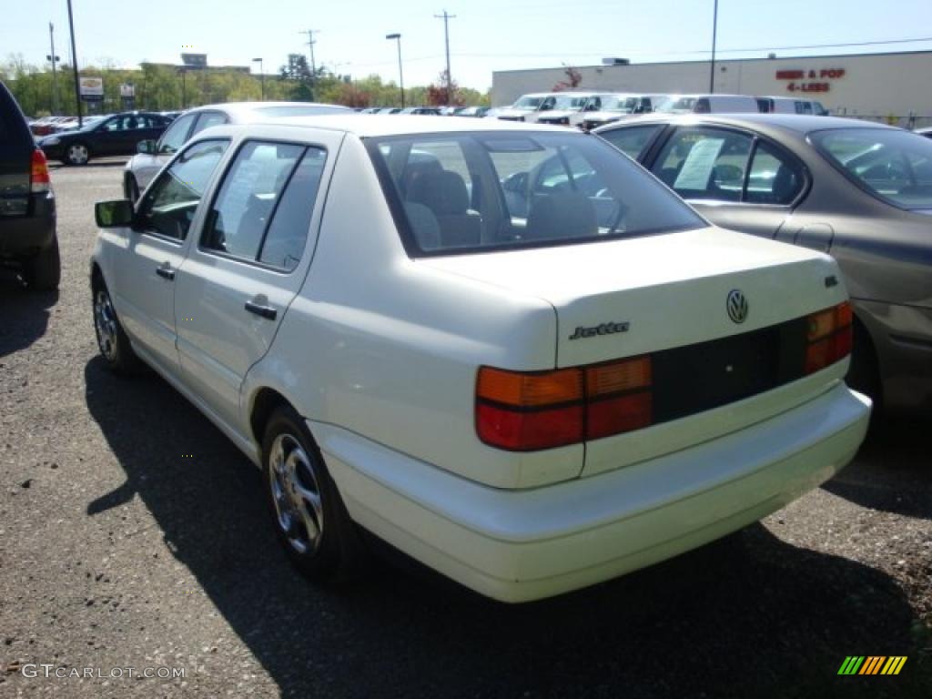 1998 Jetta GL Sedan - Cool White / Grey photo #4