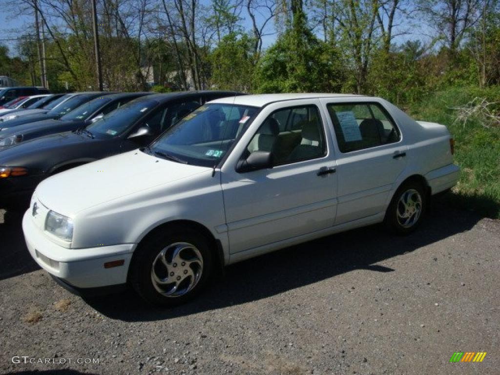 1998 Jetta GL Sedan - Cool White / Grey photo #6