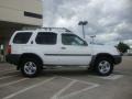 Cloud White - Xterra SE V6 4x4 Photo No. 2
