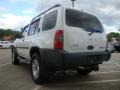 Cloud White - Xterra SE V6 4x4 Photo No. 4