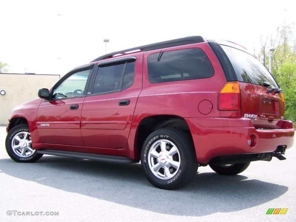 2003 Envoy XL SLE 4x4 - Magnetic Red Metallic / Dark Pewter photo #4