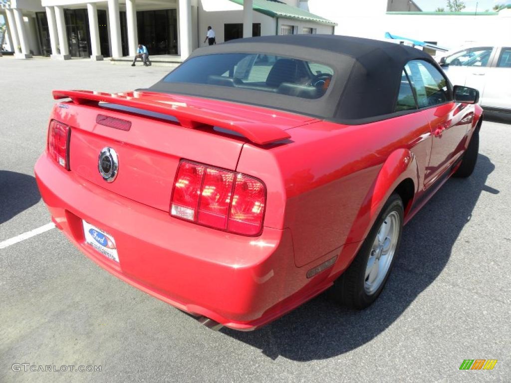 2007 Mustang GT Premium Convertible - Torch Red / Dark Charcoal photo #11