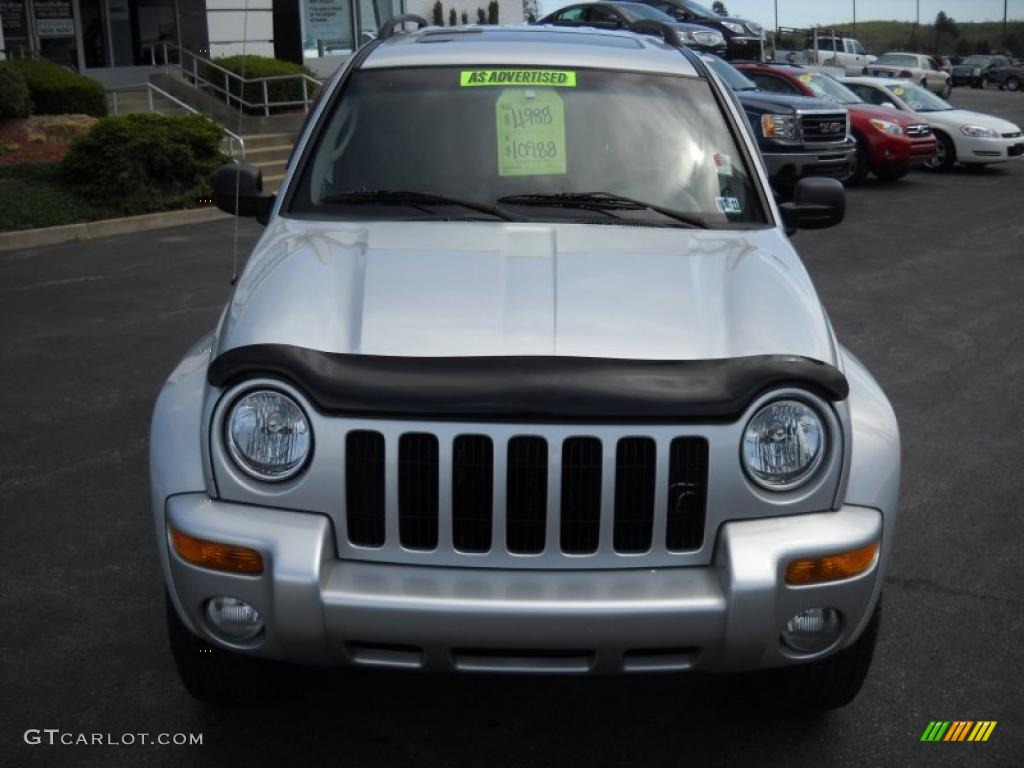 2002 Liberty Limited 4x4 - Bright Silver Metallic / Dark Slate Gray photo #2