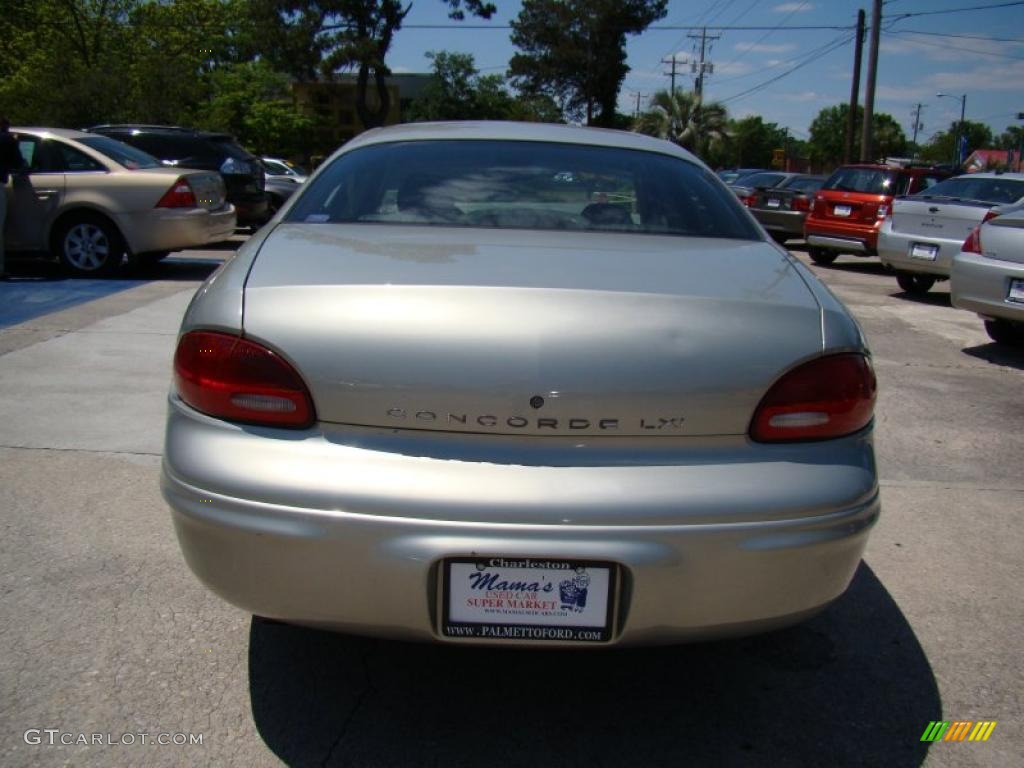 2000 Concorde LXi - Light Cypress Green Pearl / Agate Black photo #7