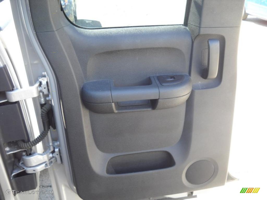 2009 Silverado 1500 LT Extended Cab 4x4 - Silver Birch Metallic / Light Titanium photo #10