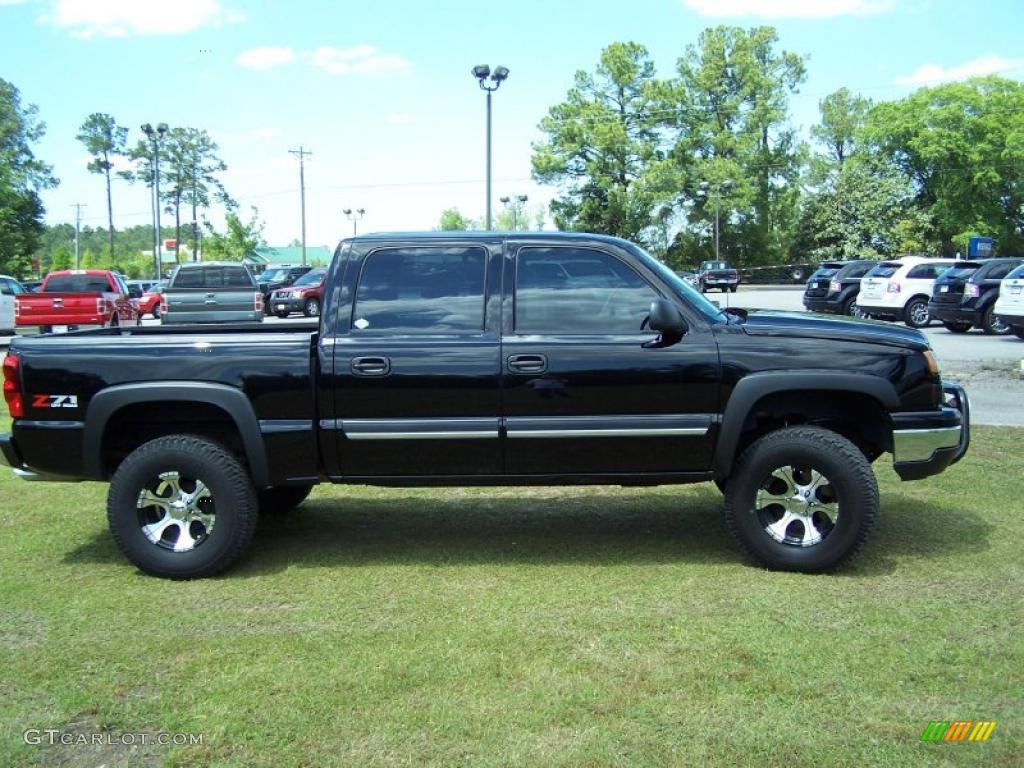 2007 Silverado 1500 Classic LT  Z71 Crew Cab 4x4 - Black / Dark Charcoal photo #4