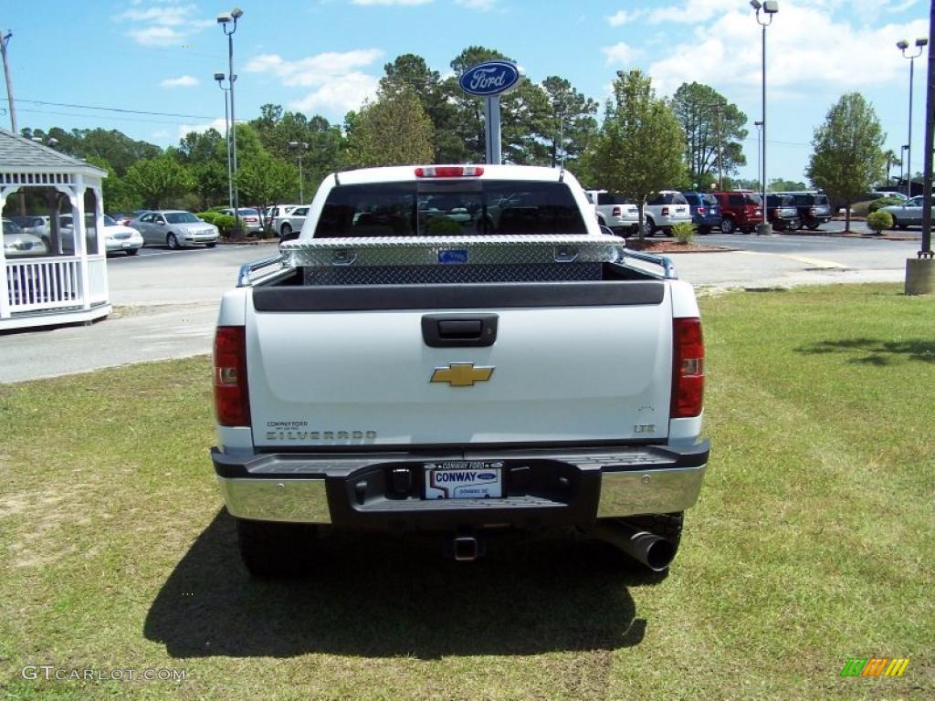 2008 Silverado 2500HD LTZ Extended Cab 4x4 - Summit White / Ebony Black/Light Cashmere photo #6