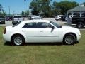 2009 Cool Vanilla White Chrysler 300   photo #4