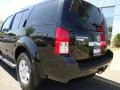 2008 Super Black Nissan Pathfinder SE 4x4  photo #18