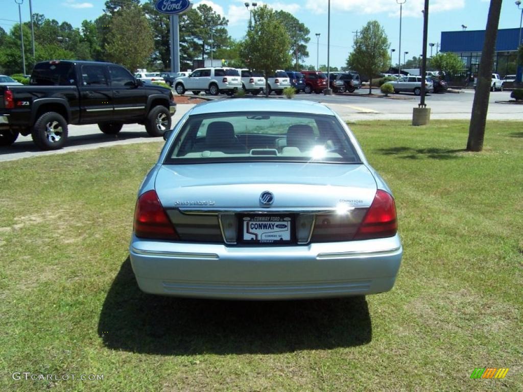 2009 Grand Marquis LS - Light Ice Blue Metallic / Medium Light Stone photo #6