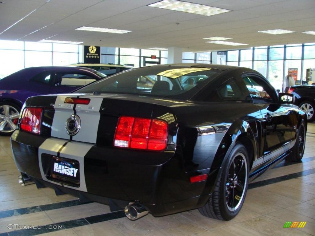 2007 Mustang Shelby GT Coupe - Black / Black Leather photo #3