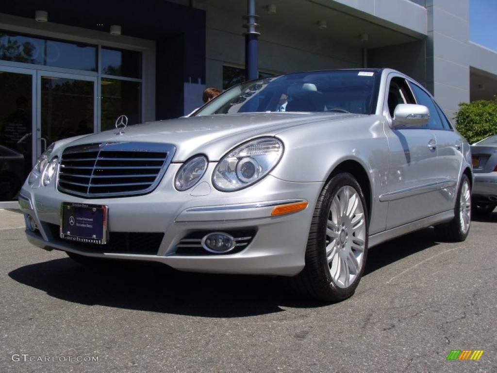 2008 E 350 4Matic Sedan - Iridium Silver Metallic / Black photo #1