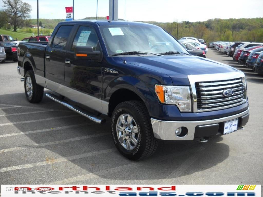 2010 F150 XLT SuperCrew 4x4 - Dark Blue Pearl Metallic / Medium Stone photo #4