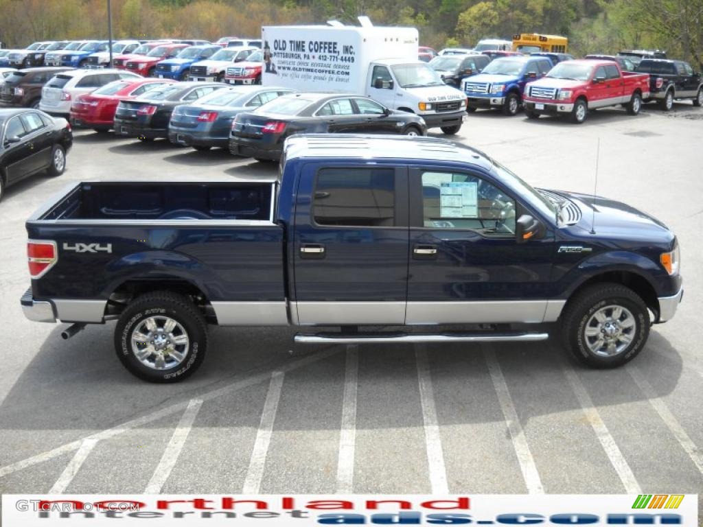 2010 F150 XLT SuperCrew 4x4 - Dark Blue Pearl Metallic / Medium Stone photo #5