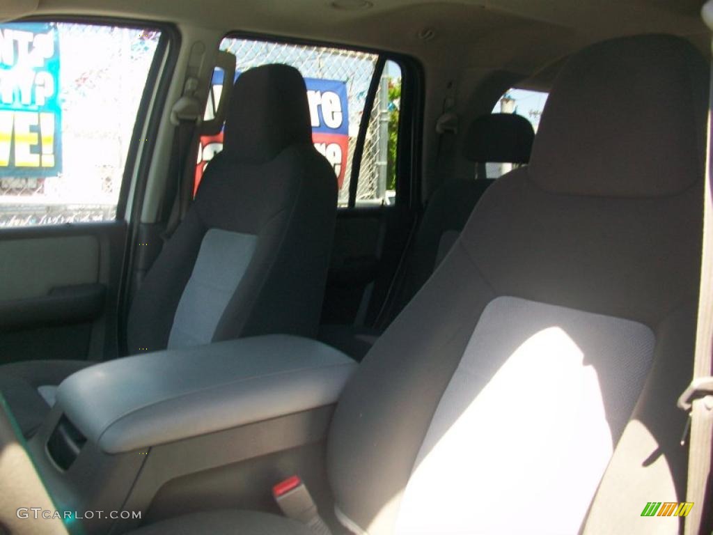 2003 Expedition XLT 4x4 - Oxford White / Flint Grey photo #14