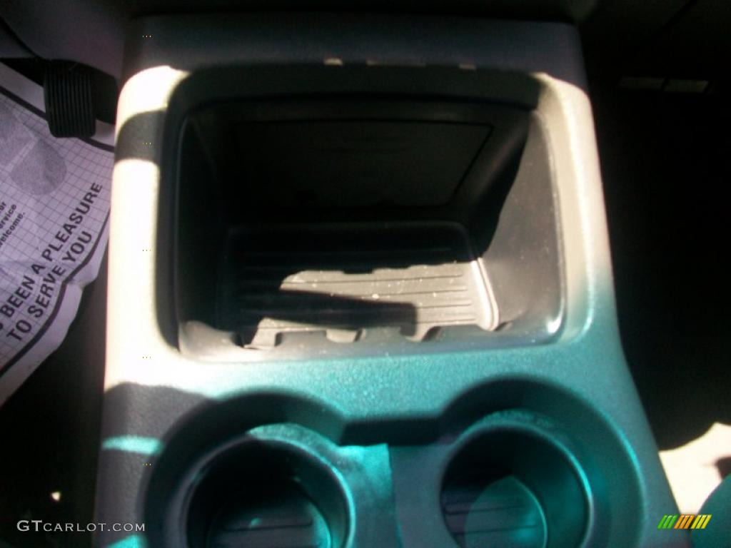 2003 Expedition XLT 4x4 - Oxford White / Flint Grey photo #18