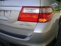 Silver Pearl Metallic - Odyssey LX Photo No. 29