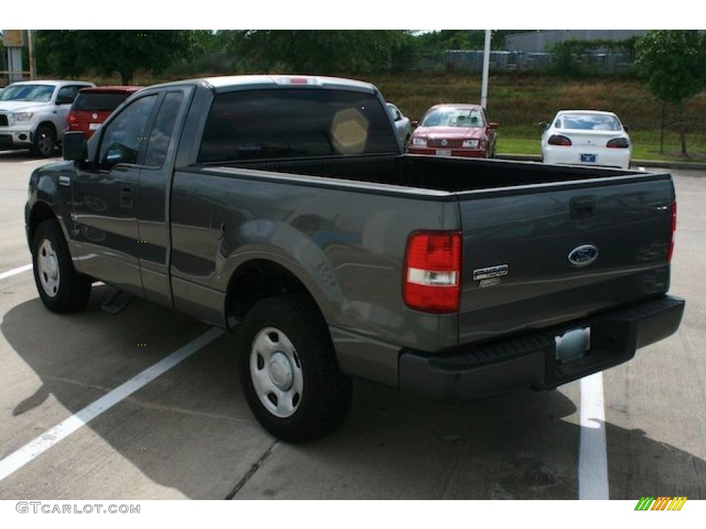 2005 F150 XL Regular Cab - Dark Shadow Grey Metallic / Medium Flint Grey photo #2