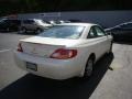Diamond White Pearl - Solara SE Coupe Photo No. 4