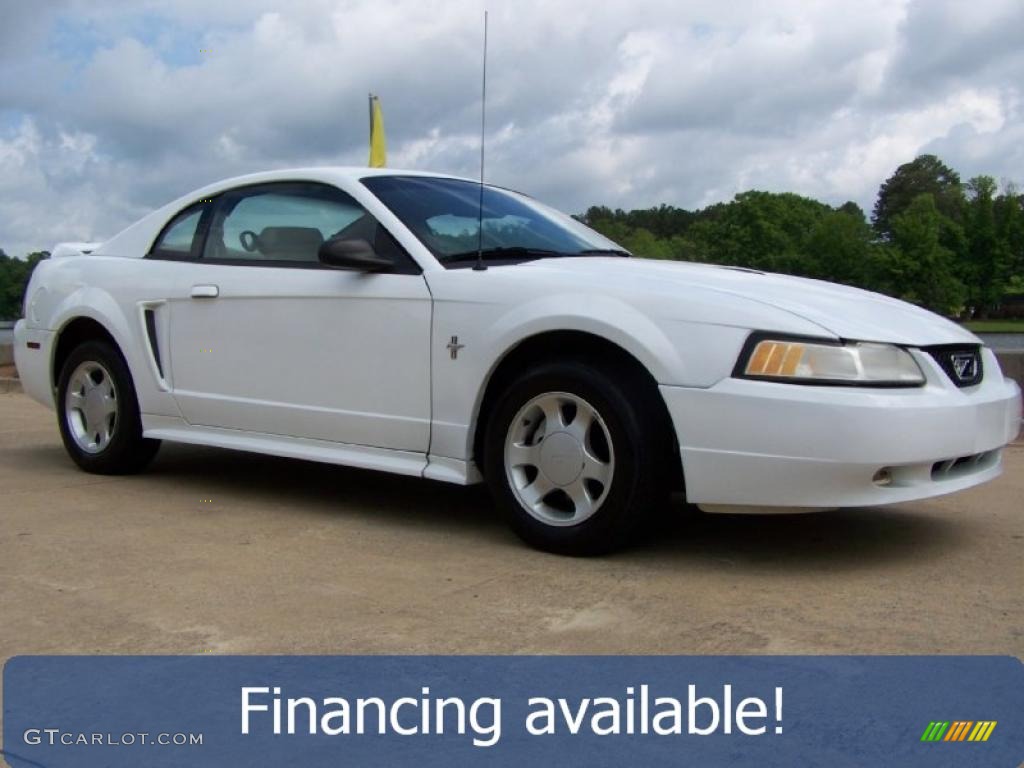 2000 Mustang V6 Coupe - Crystal White / Medium Parchment photo #1
