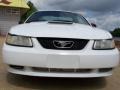 2000 Crystal White Ford Mustang V6 Coupe  photo #10
