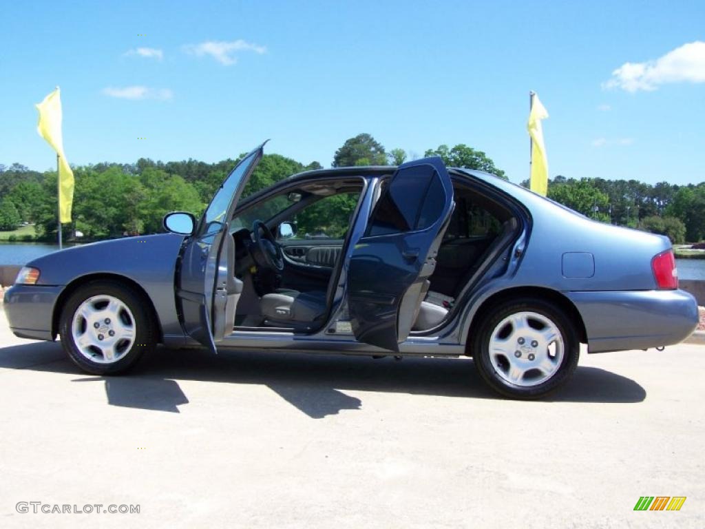 2000 Altima GLE - Blue Dusk Metallic / Blond photo #14