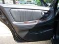 Super Black - Maxima GLE Photo No. 31