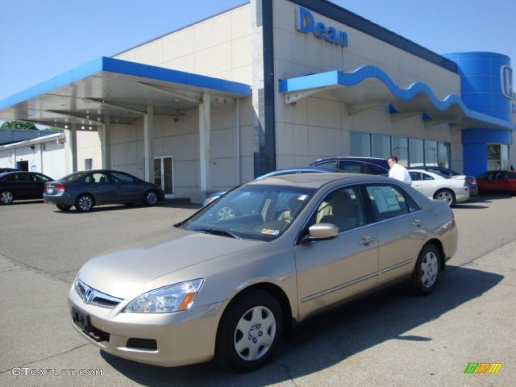 2007 Accord LX Sedan - Desert Mist Metallic / Ivory photo #1