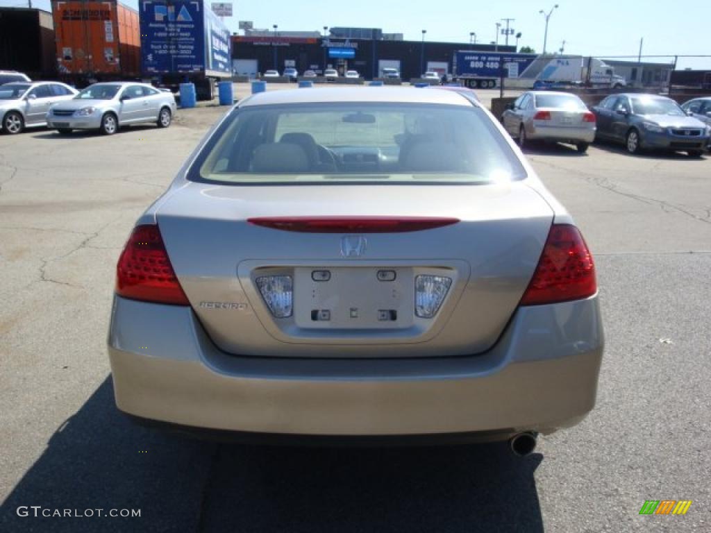 2007 Accord LX Sedan - Desert Mist Metallic / Ivory photo #3