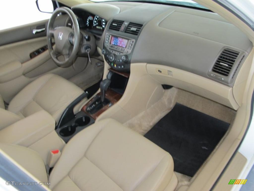 2007 Accord EX-L Sedan - Taffeta White / Ivory photo #26