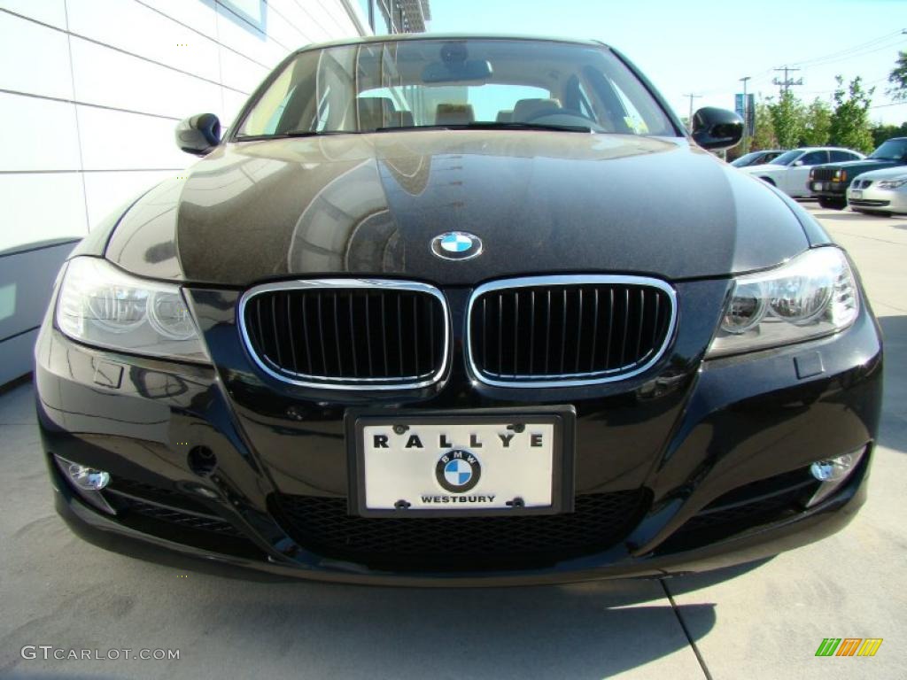 2010 3 Series 328i xDrive Sedan - Jet Black / Beige photo #2