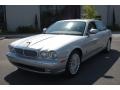 Platinum Silver Metallic - XJ XJ8 L Photo No. 13