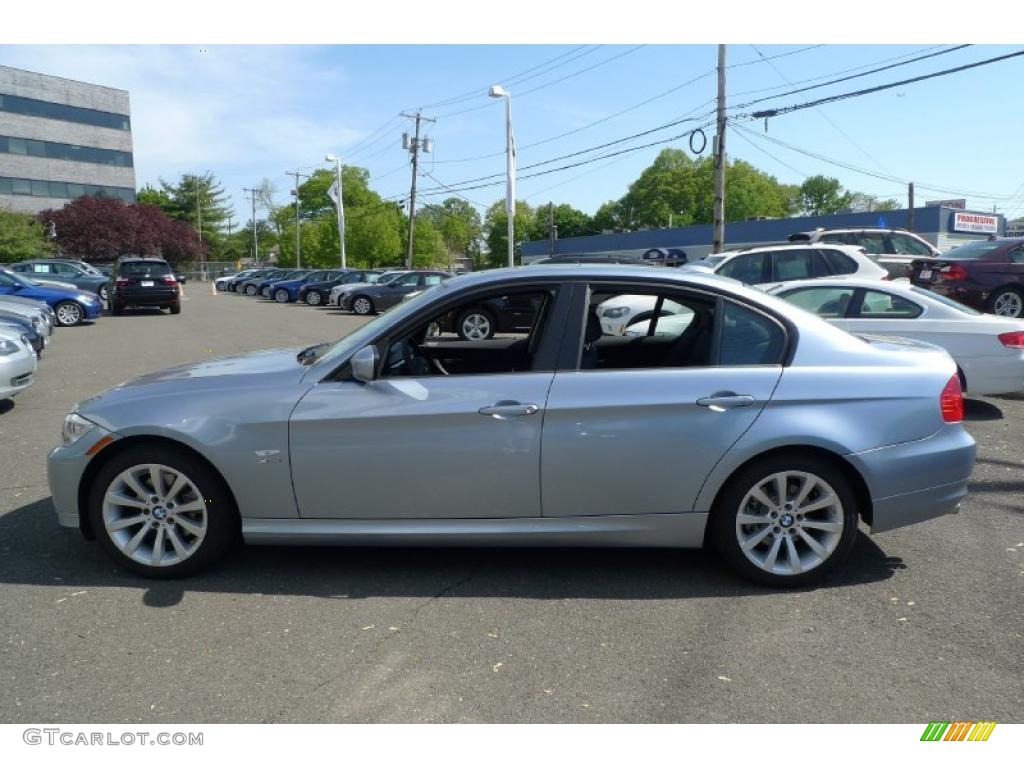 2010 3 Series 328i xDrive Sedan - Blue Water Metallic / Black photo #9