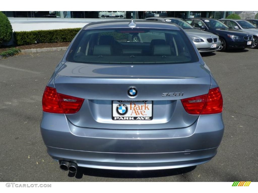 2010 3 Series 328i xDrive Sedan - Blue Water Metallic / Black photo #12