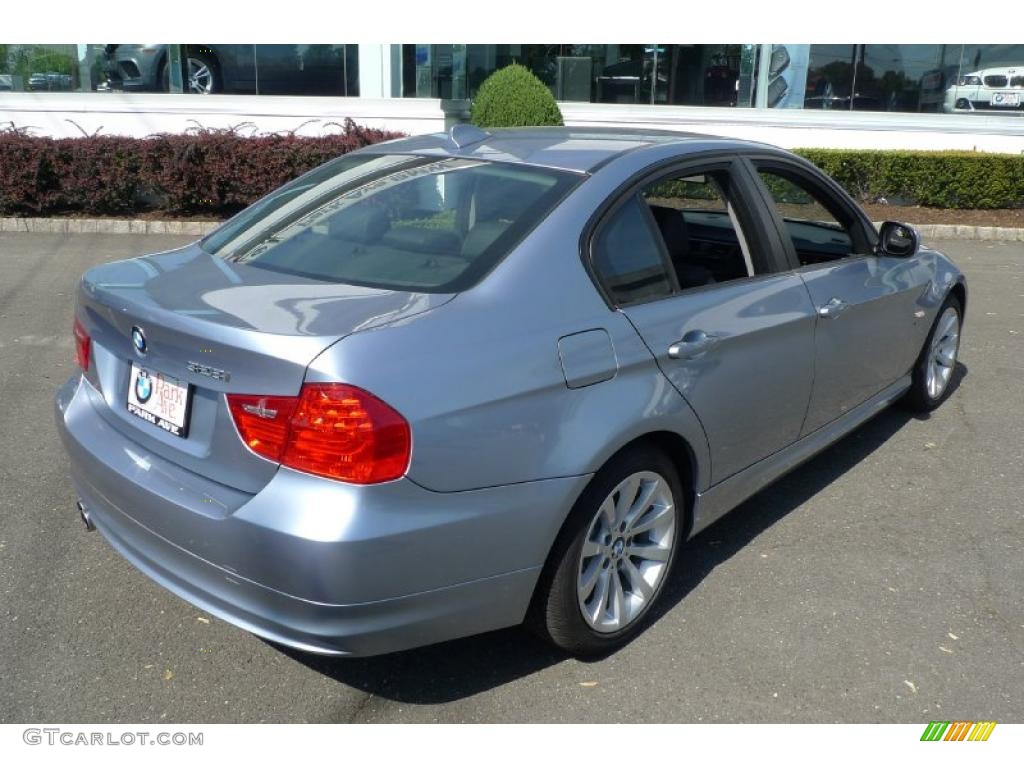 2010 3 Series 328i xDrive Sedan - Blue Water Metallic / Black photo #15